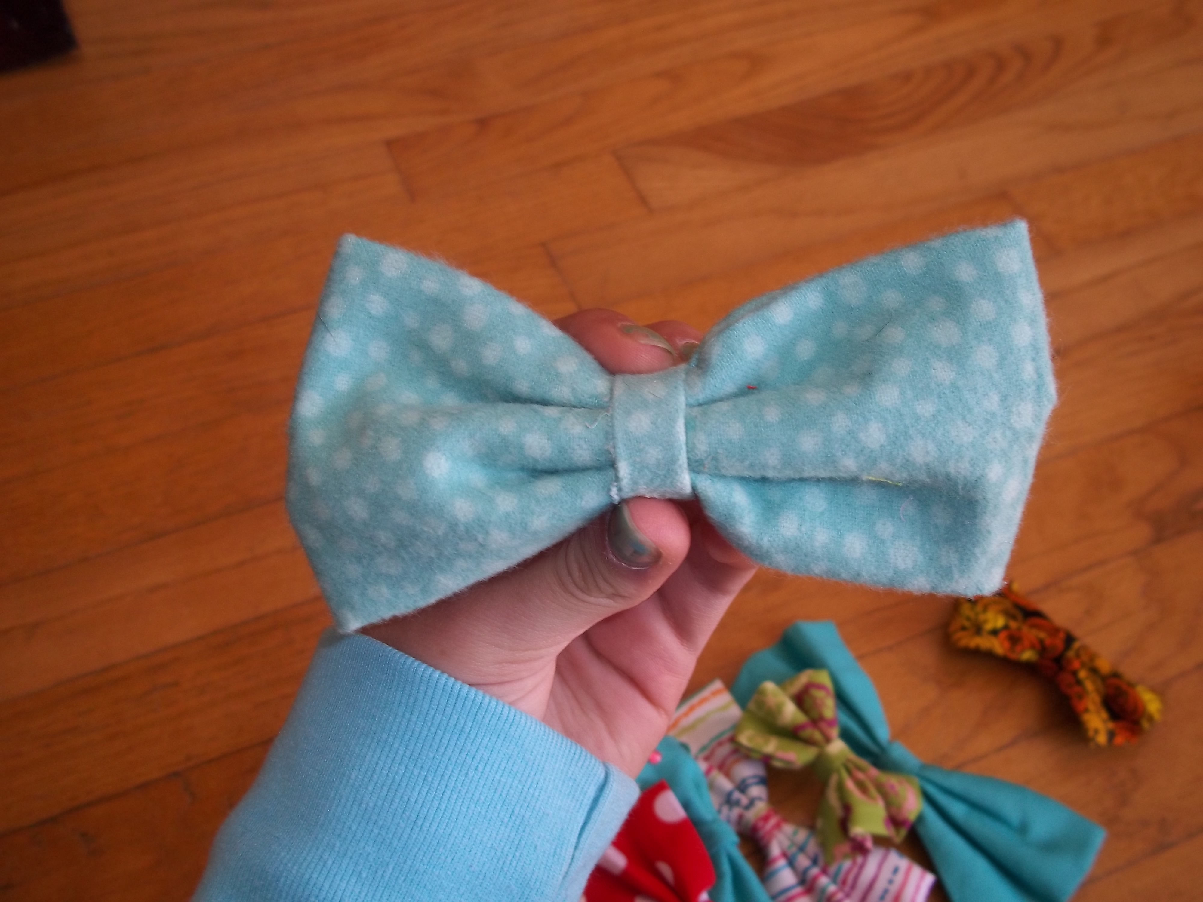 Snowflakes Bow